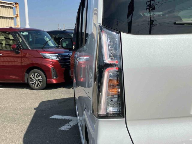 タントカスタムＲＳ９型ナビ／ＢＴ／ＴＶ／ＤＩＳＣ／バックカメラ／ステアスイッチ　前後ドラレコ　ＥＴＣ　両側パワスラ　１５インチアルミ　ＬＥＤヘッド＆フォグ　スマートキー　シートヒーター　シートバックテーブル　クルコン（千葉県）の中古車