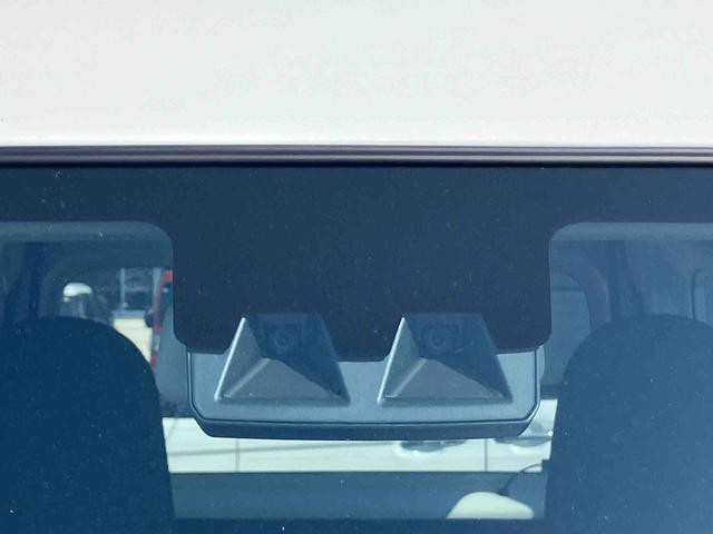 ハイゼットカーゴデラックス衝突被害軽減ブレーキ 横滑り防止装置 前後コーナーセンサー オートライト オーバーヘッドシェルフ スモークガラス パワーウィンドウ キーレスエントリー スピーカー一体AM/FMラジオ マニュアルA/C(千葉県)の中古車