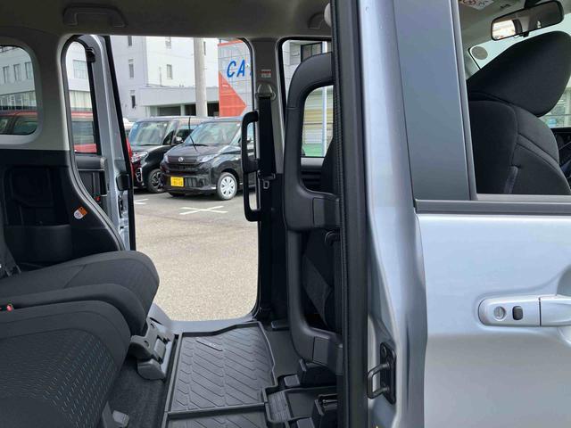 トールカスタムG9型DPオーディオ/BT/TV/Bカメラ/ステアリングスイッチ LEDヘッド&フォグランプ 自動追従クルコン 14インチアルミ 両側パワスラ 電動駐車ブレーキ コーナーセンサー 衝突被害軽減ブレーキ(千葉県)の中古車