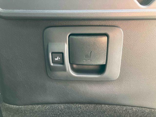 タントカスタムＸナビ／ＴＶ／ＤＶＤ／ＢＴ／ＵＳＢ　Ｂカメラ　前後ドラレコ　ＥＴＣ　両側Ｐスライド　ＬＥＤヘッドライト　オートライト　オートハイビーム　コ−ナ−センサー　シートヒーター　キーフリー　革巻きステア　アルミ（千葉県）の中古車