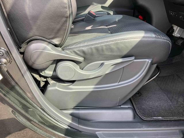 タントカスタムＸナビ／ＴＶ／ＤＶＤ／ＢＴ／ＵＳＢ　Ｂカメラ　前後ドラレコ　ＥＴＣ　両側Ｐスライド　ＬＥＤヘッドライト　オートライト　オートハイビーム　コ−ナ−センサー　シートヒーター　キーフリー　革巻きステア　アルミ（千葉県）の中古車