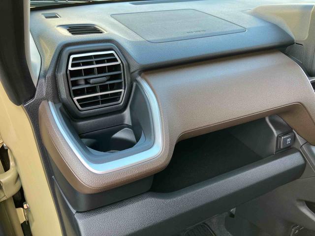 ムーヴＲＳ衝突回避支援システム　横滑り防止装置　アダプティブクルーズコントロール　前後コーナーセンサー　両側電動スライドドア　チルトステアリング　運転席シートリフター　オートライト　オートハイビーム（千葉県）の中古車