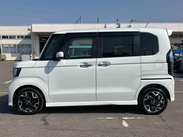 Ｎ−ＢＯＸカスタムＧ・Ｌターボホンダセンシング４ＷＤ　ターボ　８型ナビ／ＴＶ／ＤＶＤ／ＢＴ／ＵＳＢ　バックカメラ　ＥＴＣ　パドルシフト　ＬＥＤヘッドライト　オートライト　シートヒーター　衝突軽減ブレーキ　前後コーナーセンサー　ハーフシェイドガラス（千葉県）の中古車