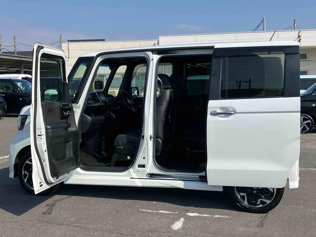 Ｎ−ＢＯＸカスタムＧ・Ｌターボホンダセンシング４ＷＤ　ターボ　８型ナビ／ＴＶ／ＤＶＤ／ＢＴ／ＵＳＢ　バックカメラ　ＥＴＣ　パドルシフト　ＬＥＤヘッドライト　オートライト　シートヒーター　衝突軽減ブレーキ　前後コーナーセンサー　ハーフシェイドガラス（千葉県）の中古車