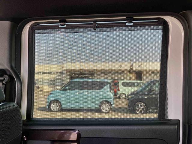 Ｎ−ＢＯＸカスタムＧ・Ｌターボホンダセンシング４ＷＤ　ターボ　８型ナビ／ＴＶ／ＤＶＤ／ＢＴ／ＵＳＢ　バックカメラ　ＥＴＣ　パドルシフト　ＬＥＤヘッドライト　オートライト　シートヒーター　衝突軽減ブレーキ　前後コーナーセンサー　ハーフシェイドガラス（千葉県）の中古車