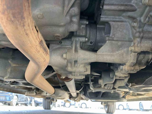 Ｎ−ＢＯＸカスタムＧ・Ｌターボホンダセンシング４ＷＤ　ターボ　８型ナビ／ＴＶ／ＤＶＤ／ＢＴ／ＵＳＢ　バックカメラ　ＥＴＣ　パドルシフト　ＬＥＤヘッドライト　オートライト　シートヒーター　衝突軽減ブレーキ　前後コーナーセンサー　ハーフシェイドガラス（千葉県）の中古車