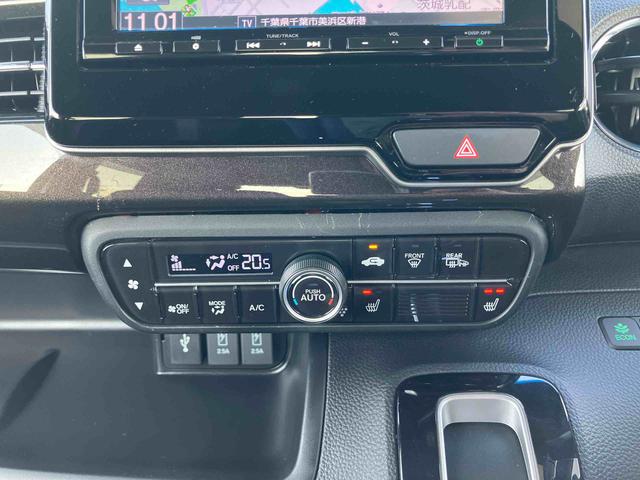 Ｎ−ＢＯＸカスタムＧ・Ｌターボホンダセンシング４ＷＤ　ターボ　８型ナビ／ＴＶ／ＤＶＤ／ＢＴ／ＵＳＢ　バックカメラ　ＥＴＣ　パドルシフト　ＬＥＤヘッドライト　オートライト　シートヒーター　衝突軽減ブレーキ　前後コーナーセンサー　ハーフシェイドガラス（千葉県）の中古車