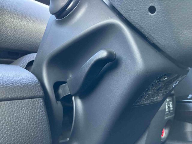 Ｎ−ＢＯＸカスタムＧ・Ｌターボホンダセンシング４ＷＤ　ターボ　８型ナビ／ＴＶ／ＤＶＤ／ＢＴ／ＵＳＢ　バックカメラ　ＥＴＣ　パドルシフト　ＬＥＤヘッドライト　オートライト　シートヒーター　衝突軽減ブレーキ　前後コーナーセンサー　ハーフシェイドガラス（千葉県）の中古車