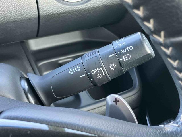 Ｎ−ＢＯＸカスタムＧ・Ｌターボホンダセンシング４ＷＤ　ターボ　８型ナビ／ＴＶ／ＤＶＤ／ＢＴ／ＵＳＢ　バックカメラ　ＥＴＣ　パドルシフト　ＬＥＤヘッドライト　オートライト　シートヒーター　衝突軽減ブレーキ　前後コーナーセンサー　ハーフシェイドガラス（千葉県）の中古車