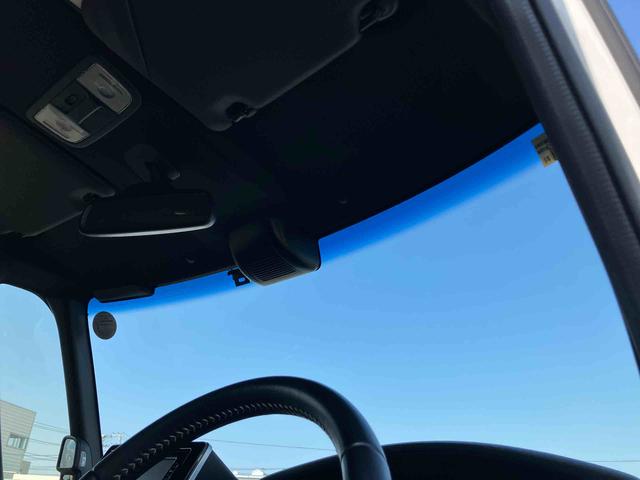 Ｎ−ＢＯＸカスタムＧ・Ｌターボホンダセンシング４ＷＤ　ターボ　８型ナビ／ＴＶ／ＤＶＤ／ＢＴ／ＵＳＢ　バックカメラ　ＥＴＣ　パドルシフト　ＬＥＤヘッドライト　オートライト　シートヒーター　衝突軽減ブレーキ　前後コーナーセンサー　ハーフシェイドガラス（千葉県）の中古車