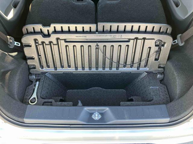 ムーヴカスタム RS ハイパーSAターボ ナビ/TV/BT/USB/DVD バックカメラ LEDヘッドライト オートライト トップシェイドガラス 革巻きハンドル ステアリングリモコン キーフリーシステム 盗難防止警報 アルミホイール(千葉県)の中古車