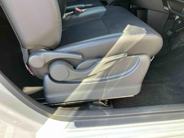 ムーヴカスタム RS ハイパーSAターボ ナビ/TV/BT/USB/DVD バックカメラ LEDヘッドライト オートライト トップシェイドガラス 革巻きハンドル ステアリングリモコン キーフリーシステム 盗難防止警報 アルミホイール(千葉県)の中古車