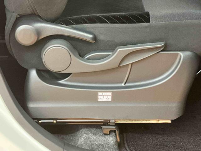 タントカスタムＸ　ＳＡIIIバックカメラ連動フルセグナビ　ＵＳＢ接続　ブルートゥース対応　ＥＴＣ　左側電動スライドドア　運転席シートヒーター　オートライト　オートハイビーム　プッシュエンジンスタート　キーフリーシステム（千葉県）の中古車