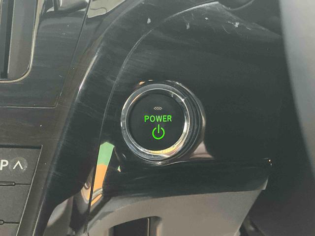 プリウスＳツーリングセレクションＨＤＤフルセグナビ　ブルートゥース対応　ビルトインＥＴＣ　センターコンソール下イルミネーション　リヤトノカバー　テレスコピックステアリング　バニティーミラー．照明付き左右サンバイザー（千葉県）の中古車