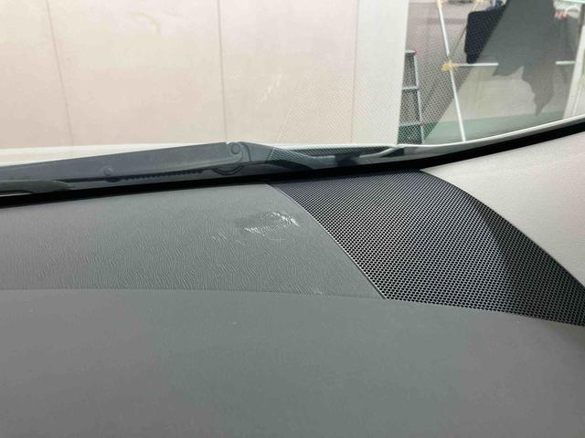 プリウスＳツーリングセレクションＨＤＤフルセグナビ　ブルートゥース対応　ビルトインＥＴＣ　センターコンソール下イルミネーション　リヤトノカバー　テレスコピックステアリング　バニティーミラー．照明付き左右サンバイザー（千葉県）の中古車