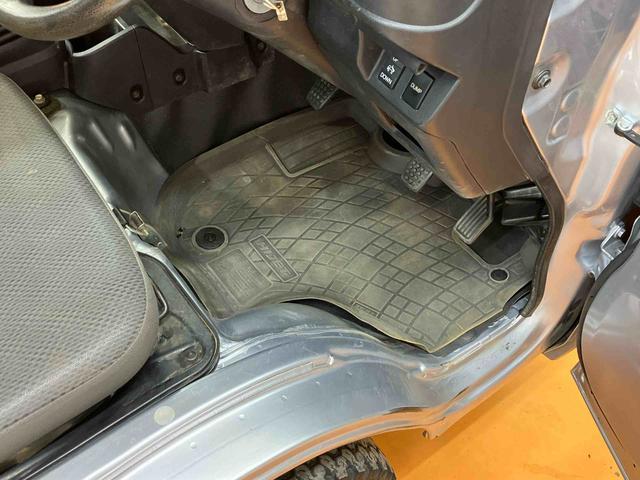 ハイゼットトラックローダンプ　４ＷＤ電動／油圧式ダンプ　副変速機　リヤデフロック　リヤ４枚リーフスプリング　エアコン　パワステ　ラジオレス　デュアルエアバッグ　ＡＢＳ（千葉県）の中古車