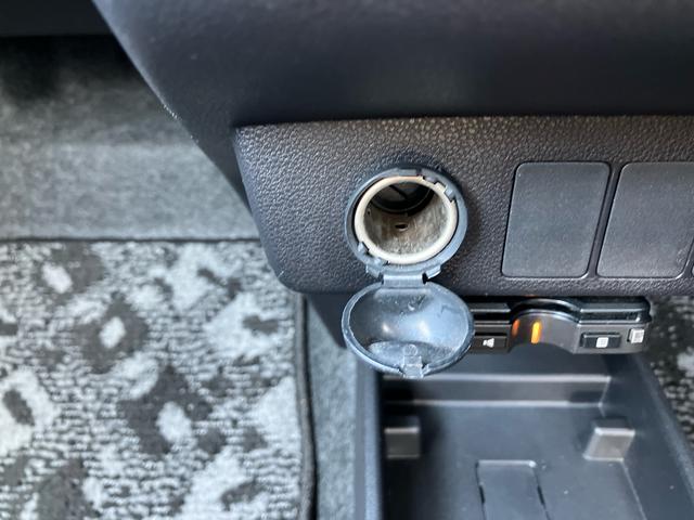 ミライースＬ　ＳＡIIIＣＤ／ＡＭ・ＦＭラジオ　ＡＵＸ接続　ＥＴＣ　デジタルメーター　衝突被害軽減ブレーキ　誤発進抑制機能　オートハイビーム　ハロゲンヘッドランプ　前後コーナーセンサー　キーレス　盗難防止警報（千葉県）の中古車