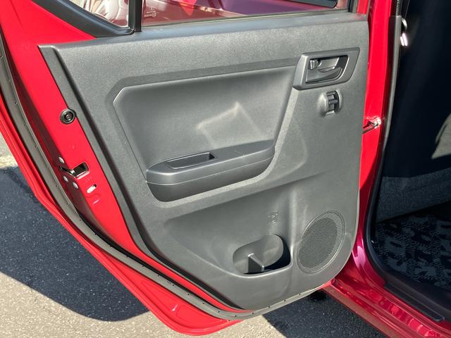 ミライースＬ　ＳＡIIIＣＤ／ＡＭ・ＦＭラジオ　ＡＵＸ接続　ＥＴＣ　デジタルメーター　衝突被害軽減ブレーキ　誤発進抑制機能　オートハイビーム　ハロゲンヘッドランプ　前後コーナーセンサー　キーレス　盗難防止警報（千葉県）の中古車