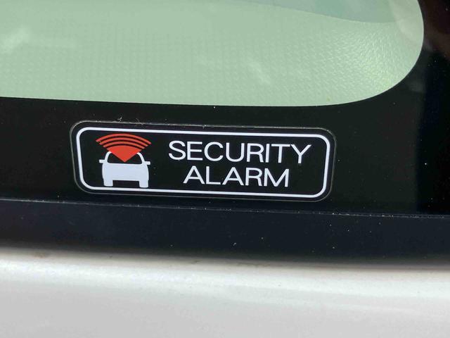 ムーヴキャンバスＧメイクアップリミテッド　ＳＡIII８型ナビ／ＴＶ／ＤＶＤ／ＢＴ／ＵＳＢ　全周囲カメラ　前後ドラレコ　置楽ボックス　ＬＥＤヘッドライト　オートライト　オートハイビーム　スマアシ　両側電動スライドドア　キーフリー　盗難防止警報　ステリモ（千葉県）の中古車