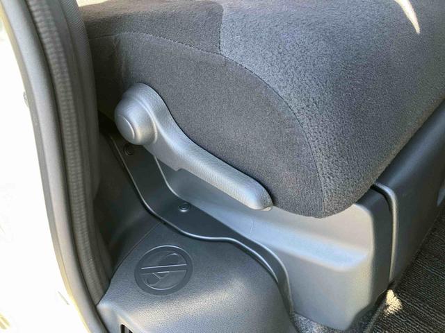 ムーヴキャンバスＧブラックインテリアリミテッド　ＳＡIIIナビ／ＴＶ／ＤＶＤ／ＢＴ／ＵＳＢ　全周囲カメラ　黒内装　ＬＥＤヘッドライト　オートライト　オートハイビーム　スマアシ　両側電動スライドドア　革巻ステアリング　ステリモ　置き楽ＢＯＸ　キーフリーシステム（千葉県）の中古車