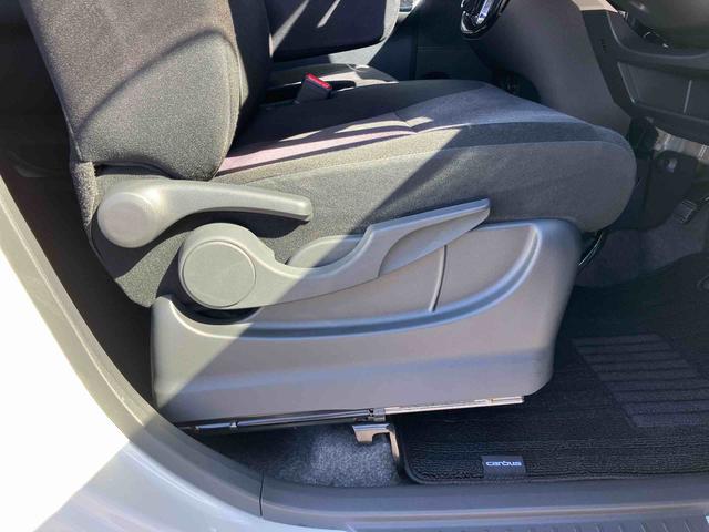 ムーヴキャンバスＧブラックインテリアリミテッド　ＳＡIIIナビ／ＴＶ／ＤＶＤ／ＢＴ／ＵＳＢ　全周囲カメラ　黒内装　ＬＥＤヘッドライト　オートライト　オートハイビーム　スマアシ　両側電動スライドドア　革巻ステアリング　ステリモ　置き楽ＢＯＸ　キーフリーシステム（千葉県）の中古車