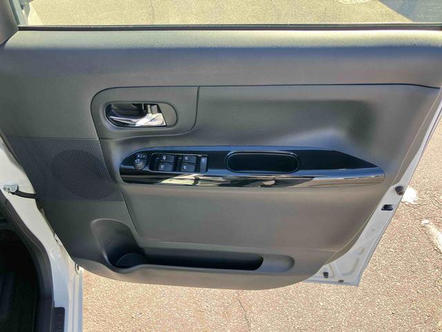 ムーヴキャンバスＧブラックインテリアリミテッド　ＳＡIIIナビ／ＴＶ／ＤＶＤ／ＢＴ／ＵＳＢ　全周囲カメラ　黒内装　ＬＥＤヘッドライト　オートライト　オートハイビーム　スマアシ　両側電動スライドドア　革巻ステアリング　ステリモ　置き楽ＢＯＸ　キーフリーシステム（千葉県）の中古車