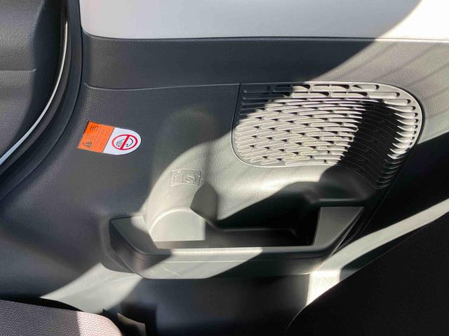 ムーヴキャンバスＧブラックインテリアリミテッド　ＳＡIIIナビ／ＴＶ／ＤＶＤ／ＢＴ／ＵＳＢ　全周囲カメラ　黒内装　ＬＥＤヘッドライト　オートライト　オートハイビーム　スマアシ　両側電動スライドドア　革巻ステアリング　ステリモ　置き楽ＢＯＸ　キーフリーシステム（千葉県）の中古車