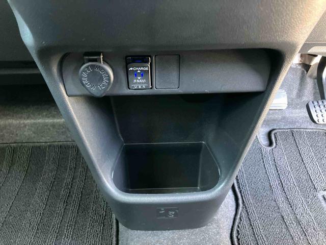 ムーヴキャンバスＧブラックインテリアリミテッド　ＳＡIIIナビ／ＴＶ／ＤＶＤ／ＢＴ／ＵＳＢ　全周囲カメラ　黒内装　ＬＥＤヘッドライト　オートライト　オートハイビーム　スマアシ　両側電動スライドドア　革巻ステアリング　ステリモ　置き楽ＢＯＸ　キーフリーシステム（千葉県）の中古車