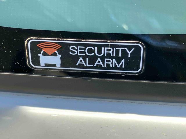 ムーヴキャンバスＧブラックインテリアリミテッド　ＳＡIIIナビ／ＴＶ／ＤＶＤ／ＢＴ／ＵＳＢ　全周囲カメラ　黒内装　ＬＥＤヘッドライト　オートライト　オートハイビーム　スマアシ　両側電動スライドドア　革巻ステアリング　ステリモ　置き楽ＢＯＸ　キーフリーシステム（千葉県）の中古車