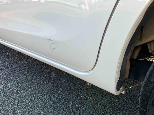 タントLCDラジオチューナー USB接続 AUX接続 横滑り防止装置 アイドリングストップ マニュアルレベリング機能付ハロゲンヘッドライト キーレスエントリー 運転席シートバックポケット ショッピングフック(千葉県)の中古車