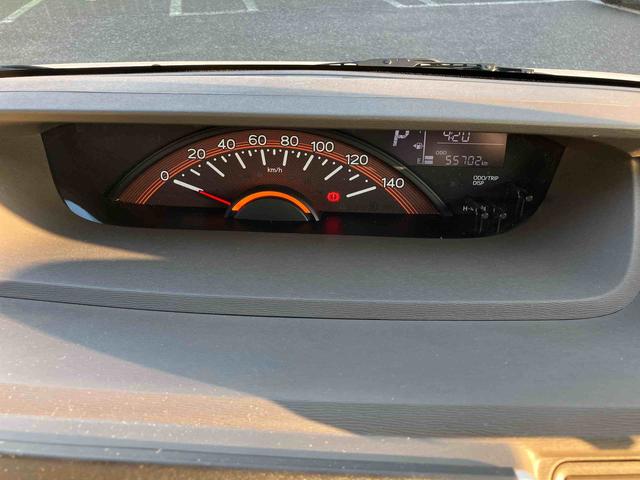 タントLCDラジオチューナー USB接続 AUX接続 横滑り防止装置 アイドリングストップ マニュアルレベリング機能付ハロゲンヘッドライト キーレスエントリー 運転席シートバックポケット ショッピングフック(千葉県)の中古車