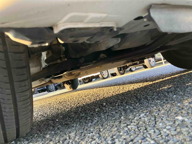 タントLCDラジオチューナー USB接続 AUX接続 横滑り防止装置 アイドリングストップ マニュアルレベリング機能付ハロゲンヘッドライト キーレスエントリー 運転席シートバックポケット ショッピングフック(千葉県)の中古車