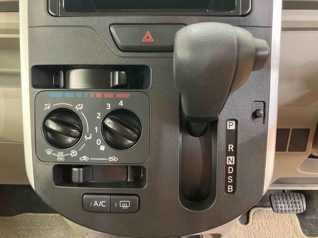 タントLCDラジオチューナー USB接続 AUX接続 横滑り防止装置 アイドリングストップ マニュアルレベリング機能付ハロゲンヘッドライト キーレスエントリー 運転席シートバックポケット ショッピングフック(千葉県)の中古車