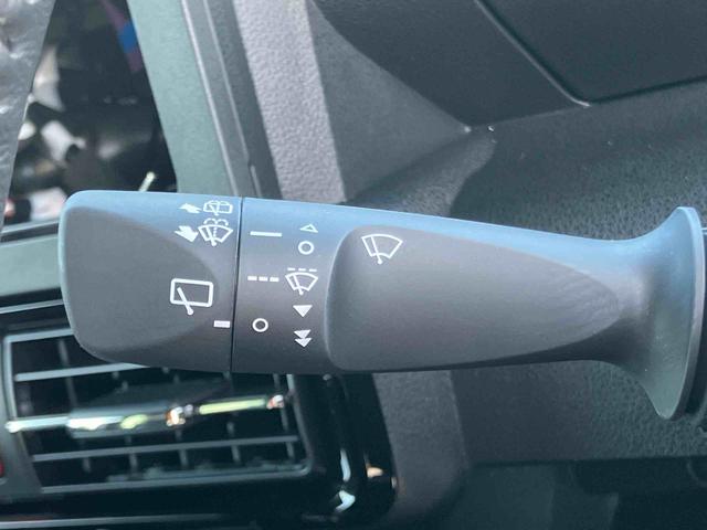 タントカスタムＲＳ衝突回避支援システム　横滑り防止装置　両側電動スライドドア　前後コーナーセンサー　ホールド機能付き電動パーキングブレーキ　前席シートヒーター　チルトステアリング　運転席シートリフター（千葉県）の中古車