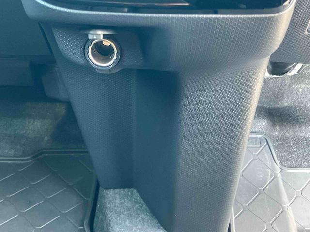 タントカスタムＲＳ衝突回避支援システム　横滑り防止装置　両側電動スライドドア　前後コーナーセンサー　ホールド機能付き電動パーキングブレーキ　前席シートヒーター　チルトステアリング　運転席シートリフター（千葉県）の中古車