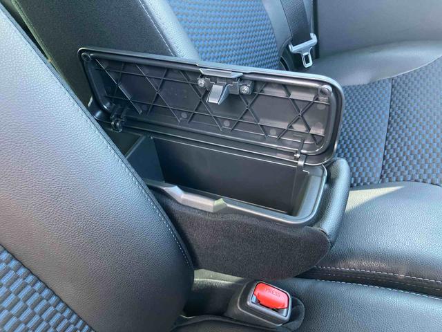 タントカスタムＲＳ衝突回避支援システム　横滑り防止装置　両側電動スライドドア　前後コーナーセンサー　ホールド機能付き電動パーキングブレーキ　前席シートヒーター　チルトステアリング　運転席シートリフター（千葉県）の中古車