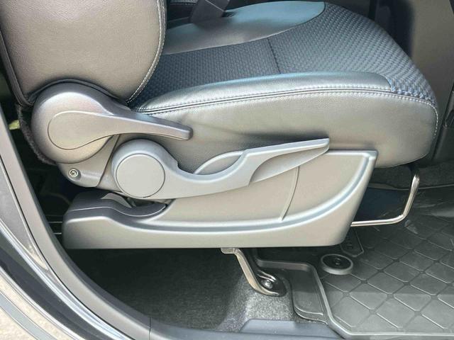 タントカスタムＲＳ衝突回避支援システム　横滑り防止装置　両側電動スライドドア　前後コーナーセンサー　ホールド機能付き電動パーキングブレーキ　前席シートヒーター　チルトステアリング　運転席シートリフター（千葉県）の中古車