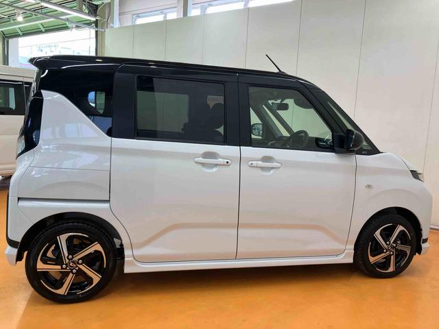 ムーヴＲＳ衝突回避支援システム　横滑り防止装置　両側電動スライドドア　アダプティブクルーズコントロール　前後コーナーセンサー　ホールド機能付き電動パーキングブレーキ　プッシュエンジンスタートキーフリーシステム（千葉県）の中古車