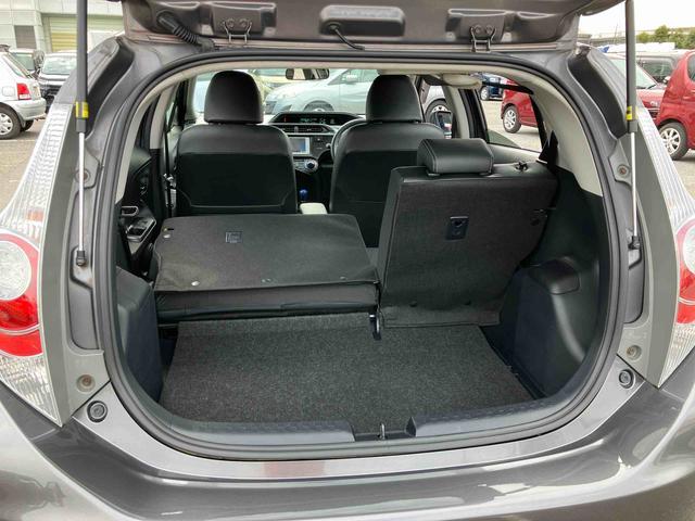 アクアＧブラックソフトレザーセレクションナビ／ＢＴ／ＴＶ／ＣＤ／Ｂカメラ　前後シート合成皮革表皮　ドアミラーウインカー　プッシュボタンスターター　オートエアコン　電動格納ドアミラー　オートライト　運転席シートリフター（千葉県）の中古車