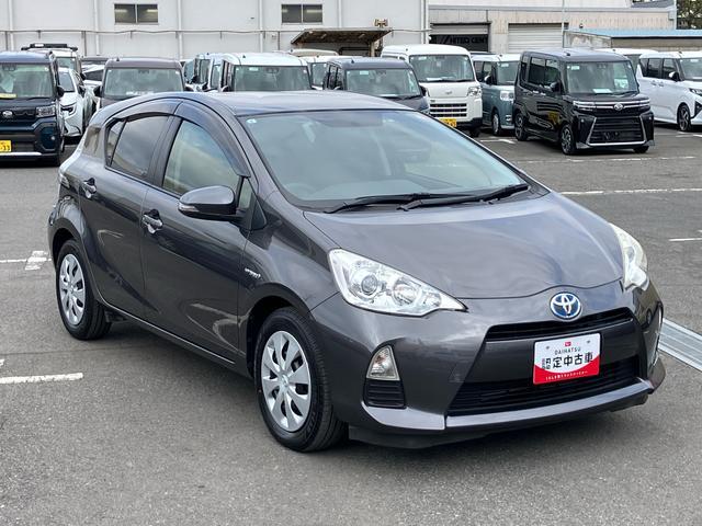 アクアＧブラックソフトレザーセレクションナビ／ＢＴ／ＴＶ／ＣＤ／Ｂカメラ　前後シート合成皮革表皮　ドアミラーウインカー　プッシュボタンスターター　オートエアコン　電動格納ドアミラー　オートライト　運転席シートリフター（千葉県）の中古車