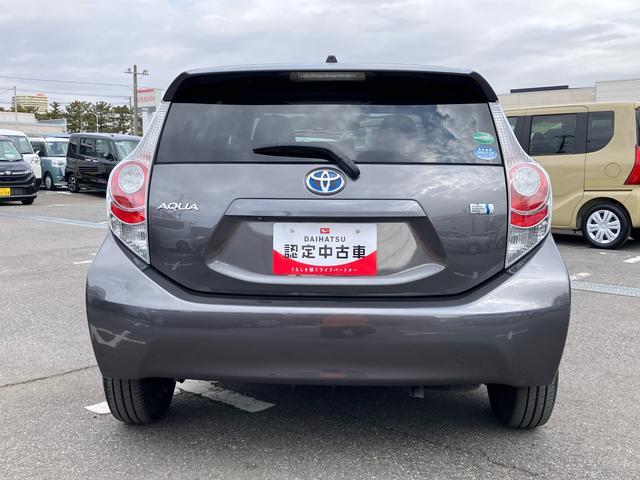 アクアＧブラックソフトレザーセレクションナビ／ＢＴ／ＴＶ／ＣＤ／Ｂカメラ　前後シート合成皮革表皮　ドアミラーウインカー　プッシュボタンスターター　オートエアコン　電動格納ドアミラー　オートライト　運転席シートリフター（千葉県）の中古車