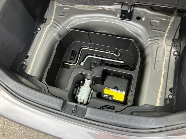 アクアＧブラックソフトレザーセレクションナビ／ＢＴ／ＴＶ／ＣＤ／Ｂカメラ　前後シート合成皮革表皮　ドアミラーウインカー　プッシュボタンスターター　オートエアコン　電動格納ドアミラー　オートライト　運転席シートリフター（千葉県）の中古車