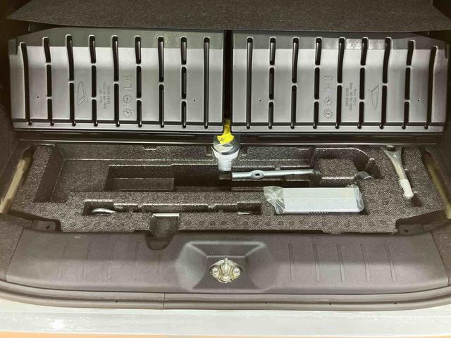 タントＸバックカメラ連動フルセグナビ　ＵＳＢ接続　ブルートゥース対応　フロント．リヤドライブレコーダー連動　ビルトインＥＴＣ　運転席ロングスライドシート　前席シートヒーター　左側電動スライドドア（千葉県）の中古車