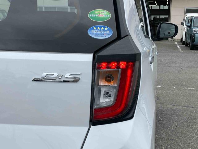 ミライースX SAIII衝突被害軽減ブレーキ LEDヘッドランプ オートライト オートハイビーム スモークガラス 電動格納ドアミラー 前後コーナーセンサー アイドリングストップ サイドレバー式駐車ブレーキ キーレスエントリー(千葉県)の中古車