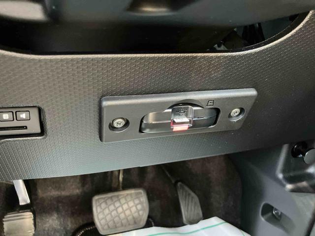 タントカスタムＲＳ９インチナビゲーション／連動ドライブレコーダー前後録画／ＥＴＣ／バックカメラ／オートエアコン／アダプティブクルーズコントロール／左右シートヒーター／ワイドバイザー／アルミホイール／カーペットマット（千葉県）の中古車