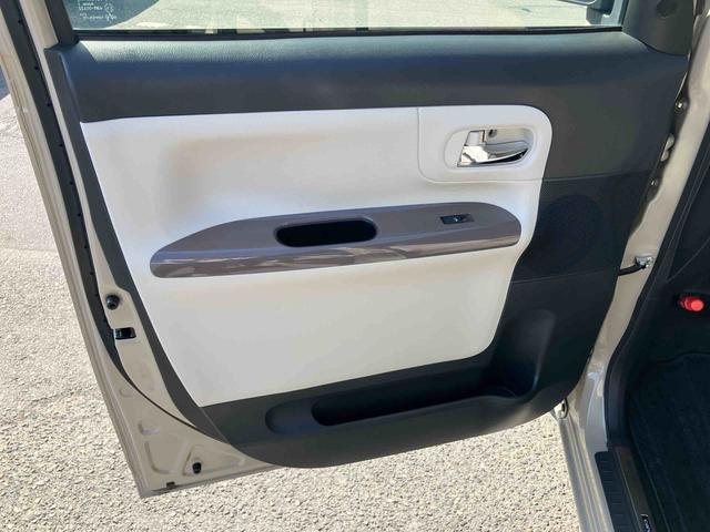 ムーヴキャンバスＧホワイトアクセントＶＳ　ＳＡIII４ＷＤ　ナビ／ＴＶ／ＤＶＤ／ＢＴ／ＵＳＢ　全周囲カメラ　前後ドラレコ　運転席シートヒーター　ＬＥＤヘッドライト　オートライト　オートハイビーム　スマアシ　フロントガラスディアイサー　両側電動スライド（千葉県）の中古車