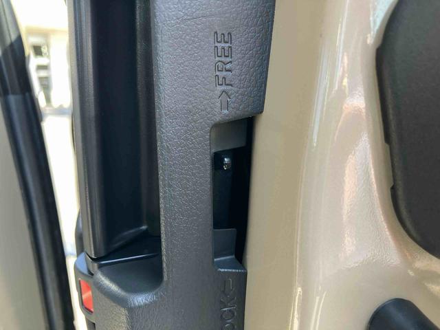 ムーヴキャンバスＧホワイトアクセントＶＳ　ＳＡIII４ＷＤ　ナビ／ＴＶ／ＤＶＤ／ＢＴ／ＵＳＢ　全周囲カメラ　前後ドラレコ　運転席シートヒーター　ＬＥＤヘッドライト　オートライト　オートハイビーム　スマアシ　フロントガラスディアイサー　両側電動スライド（千葉県）の中古車