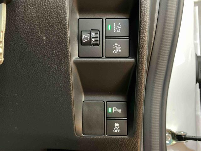 Ｎ−ＶＡＮＬディスプレイオーディオ／ＢＴ／バックカメラ／ステアスイッチ　左右スライドドア／助手席側センターピラーレス　キーレス　キー照明　イモビライザー　電動格納ドアミラー　自動追従クルコン　衝突被害軽減ブレーキ（千葉県）の中古車