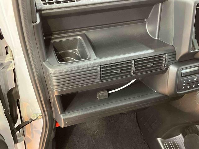 Ｎ−ＶＡＮＬディスプレイオーディオ／ＢＴ／バックカメラ／ステアスイッチ　左右スライドドア／助手席側センターピラーレス　キーレス　キー照明　イモビライザー　電動格納ドアミラー　自動追従クルコン　衝突被害軽減ブレーキ（千葉県）の中古車