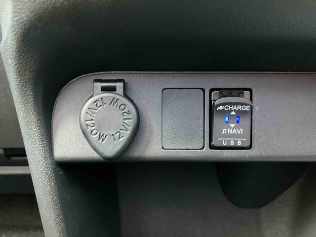 ムーヴキャンバスＧメイクアップＶＳ　ＳＡIIIナビ／ＢＴ／ＴＶ／ＤＩＳＣ／全周囲カメラ／ステアスイッチ　前後ドラレコ　ＥＴＣ２．０　リモコンエンジンスタート　ミニライト１４インチＡＷ　両側パワスラ　ＬＥＤヘッド／フォグ　運転席シートヒーター（千葉県）の中古車